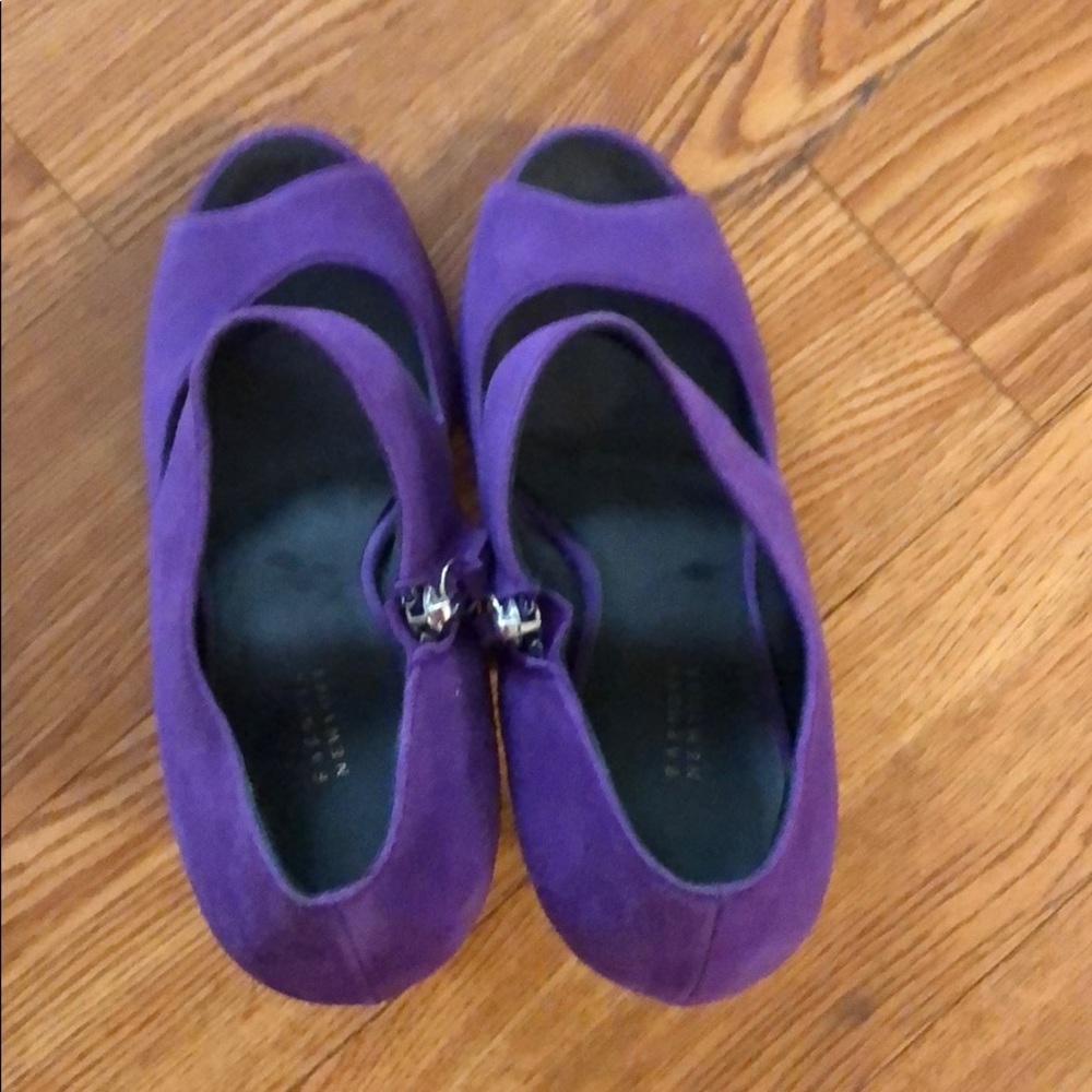 Brand New Barney’s New York Purple Heels